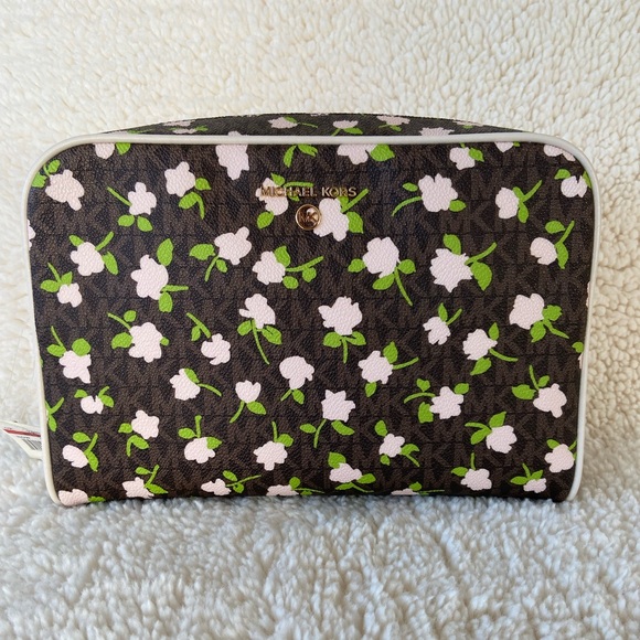 NWT Michael Kors Makeup Bag - Picture 1 of 5